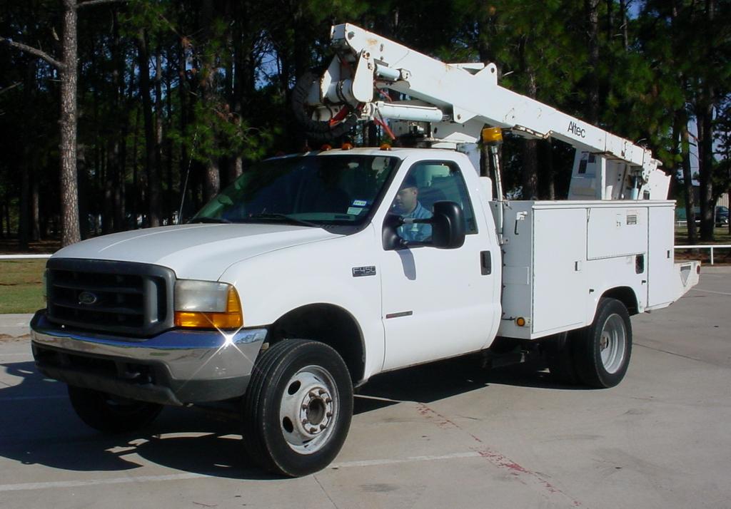 Bucket Truck Stock No. 3654