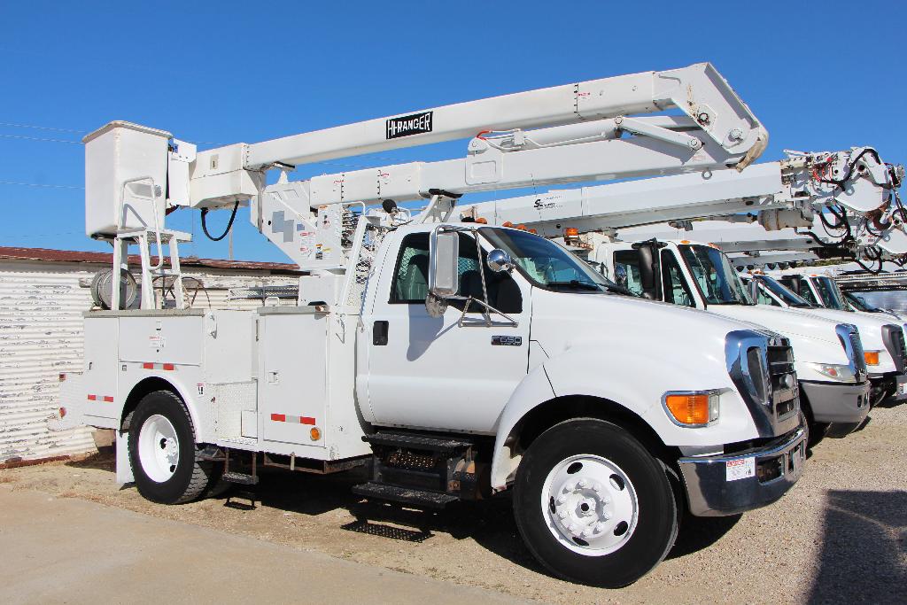 Southwest Equipment Used Bucket Trucks For Sale