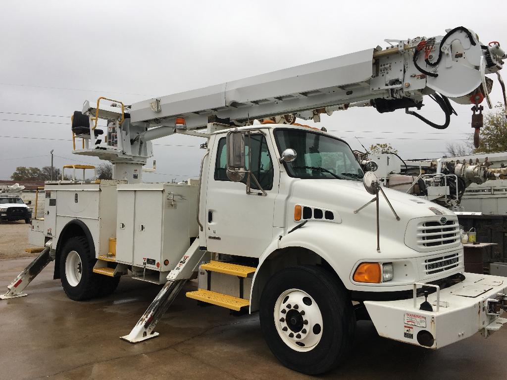 Used Digger Derrick | 2009 Sterling Digger Derrick 47' Altec | Stock No. L8178