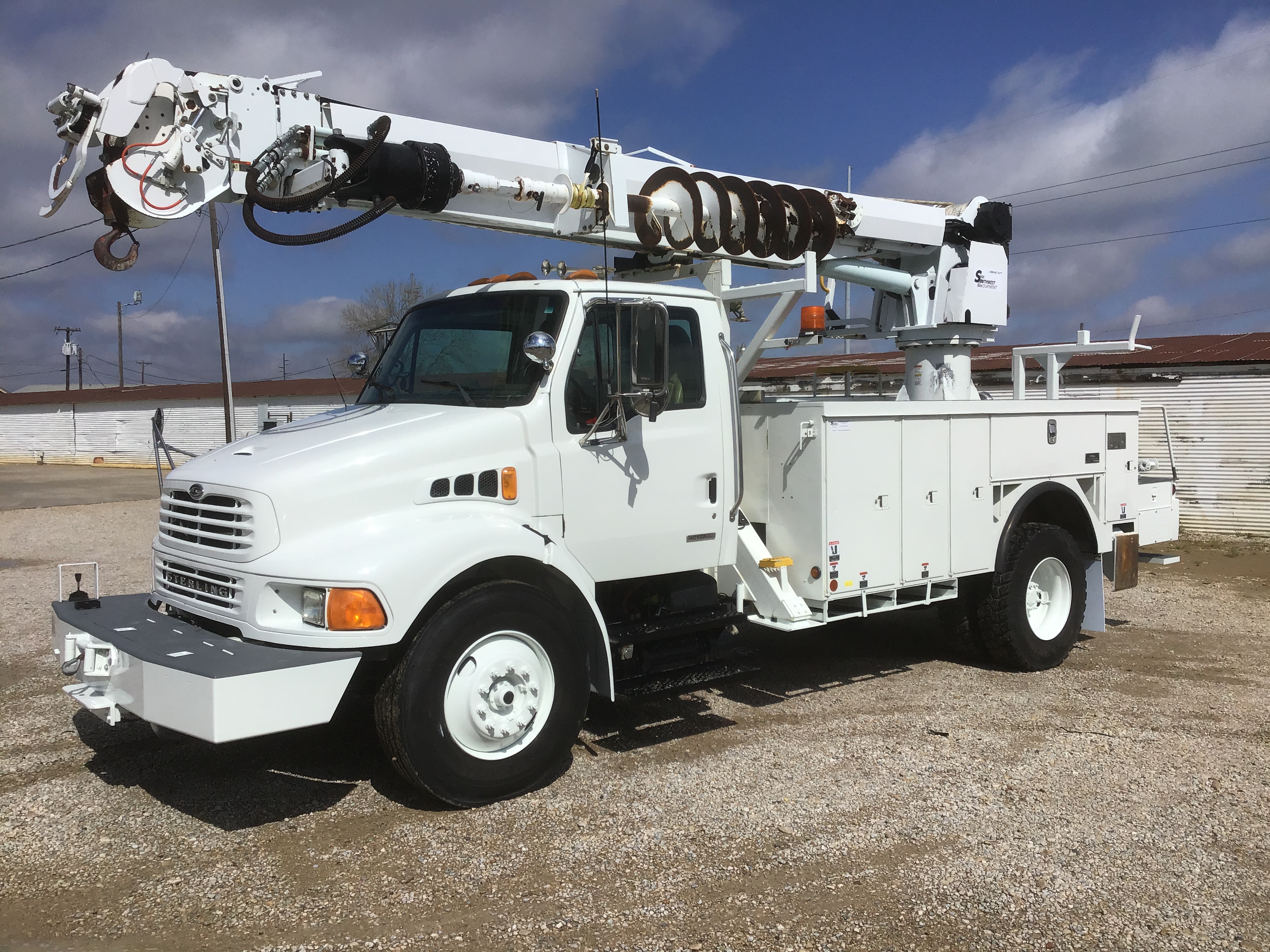 Used Digger Derrick | 2009 Sterling Digger Derrick 47' Altec | Stock No. L8173
