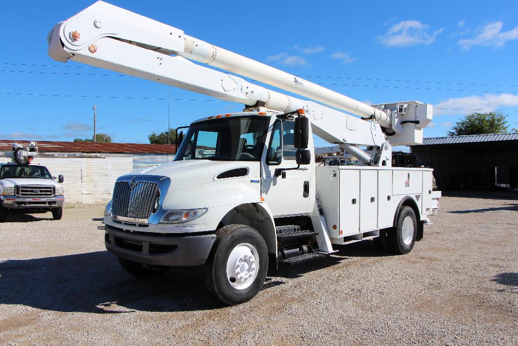 Southwest Equipment Used Bucket Trucks For Sale